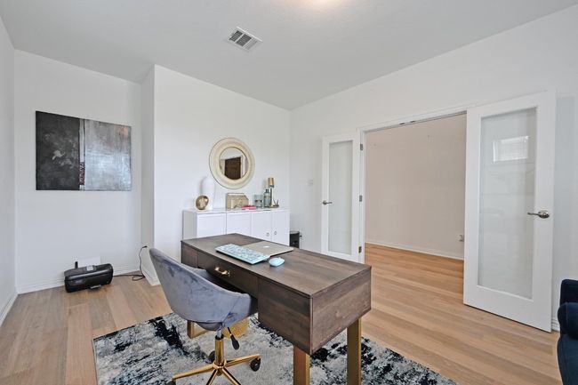 293 Cherrystone Loop, House other with 4 bedrooms, 4 bathrooms and 4 parking in Buda TX | Image 7