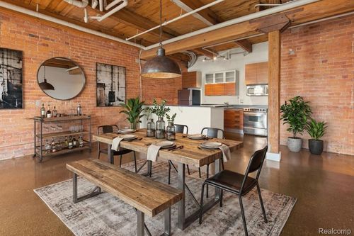 apt-333e-6533 E Jefferson Ave, Detroit, MI, 48207-4362 | Card Image