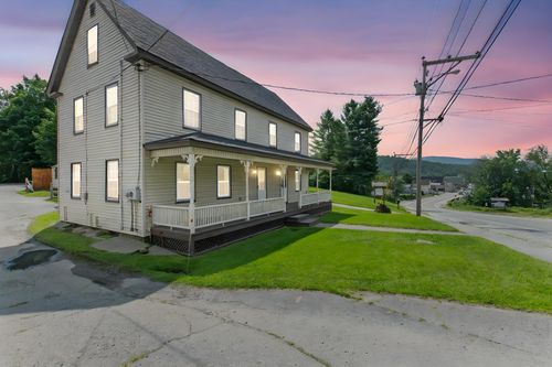 180 Main St, Colebrook, NH, 03576-3071 | Card Image