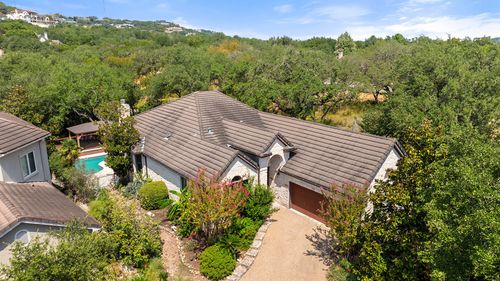 2106 Rue De St Germaine, Austin, TX, 78746-1969 | Card Image