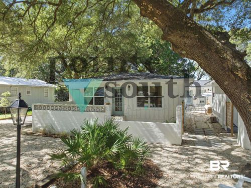 206 E 22nd Avenue, Gulf Shores, AL, 36542 | Card Image
