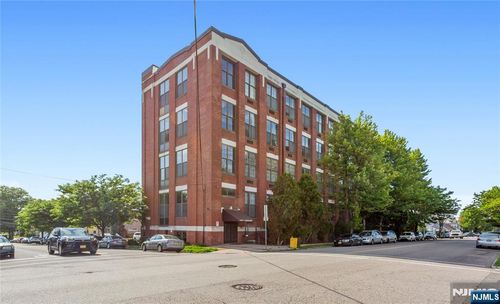 366-382 Trenton, Paterson, NJ, 07503 | Card Image