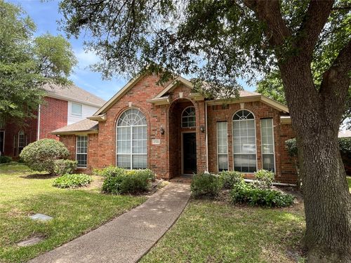 2721 Vista Bluff Blvd, Lewisville, TX, 75067-8353 | Card Image