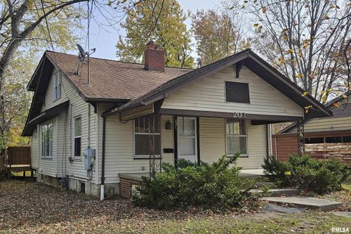 203 S Orchard Dr, Carbondale, IL, 62901-2336 | Card Image