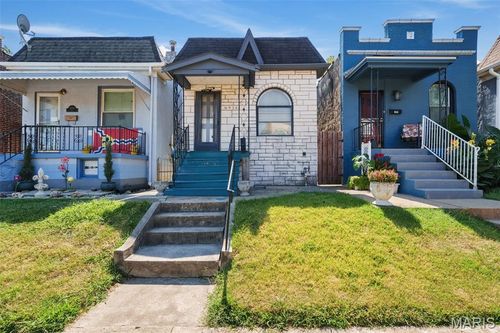4936 Shaw Ave, Saint Louis, MO, 63110-3020 | Card Image