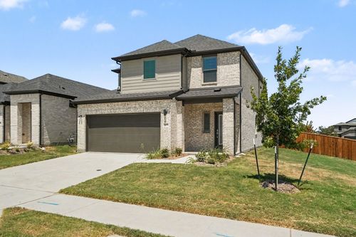 500 Green Grass Dr, Mckinney, TX, 75071-8860 | Card Image