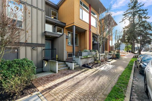 113-2733 Peatt Rd, Langford, BC, V9B3V2 | Card Image