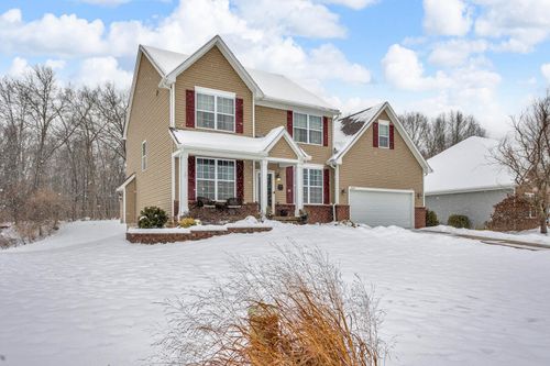 4009 Magnolia Pkwy, Jackson, MI, 49201-8174 | Card Image