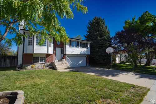 6839 S Cyclamen Dr, West Jordan, UT, 84081-5703 | Card Image