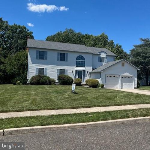 5 Thornfield Cir, Sewell, NJ, 08080-2165 | Card Image