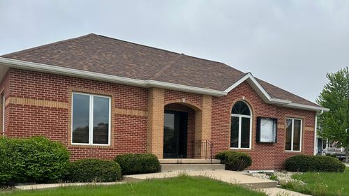 2504 4th St, Peru, IL, 61354-3114 | Card Image