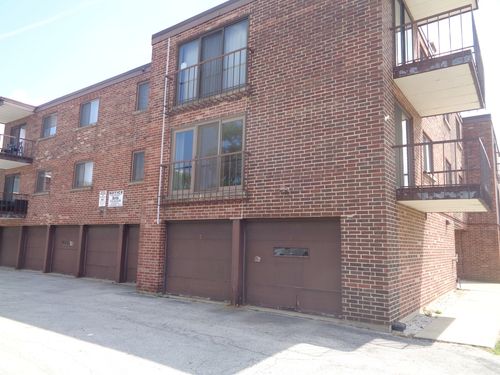 apt-2a-10221 Central Ave, Oak Lawn, IL, 60453-4665 | Card Image