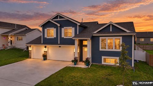8101 S 199th St, Gretna, NE, 68028-5061 | Card Image