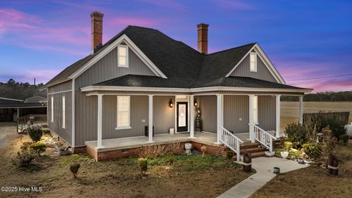 2317 Meadowbrook Rd, Rocky Mount, NC, 27801-9472 | Card Image