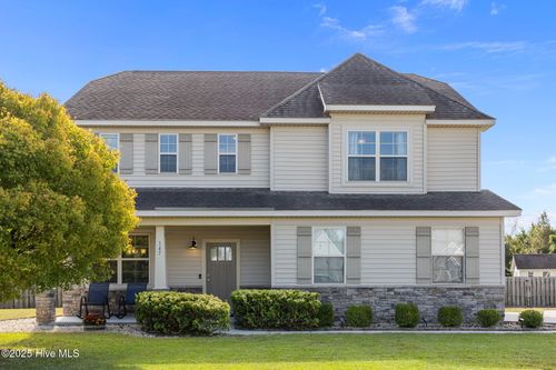 147 Foggy River Way, Jacksonville, NC, 28540-8074 | Card Image