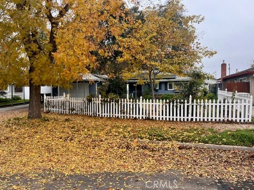 1880 Barnett Way, Merced, CA, 95340-3302 | Card Image