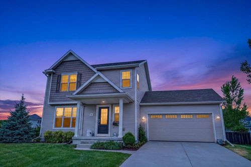 876 Remington Way, SUN PRAIRIE, WI, 53590 | Card Image