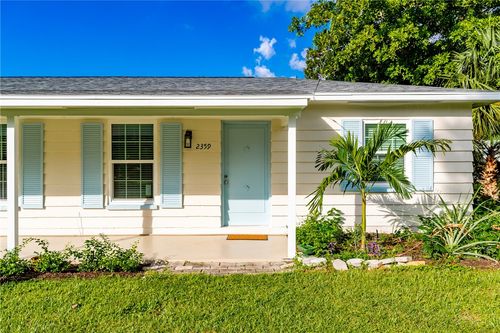 2359 De Soto Ave, Vero Beach, FL, 32960-5331 | Card Image