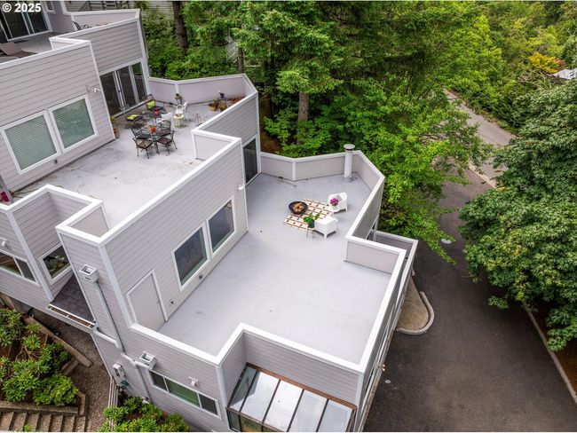 3D - 48 Eagle Crest Dr, Condo with 2 bedrooms, 2 bathrooms and 2 parking in Lake Oswego OR | Image 7