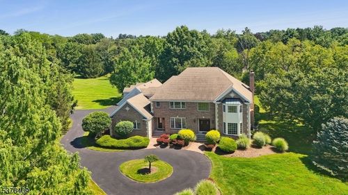 12 John Stevens Rd, Whitehouse Station, NJ, 08889-3338 | Card Image
