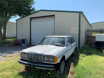 View of garage | Image 2