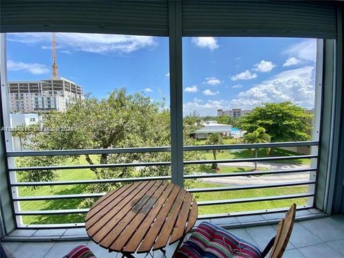 434-608 Ne 2nd St, Dania Beach, FL, 33004-3353 | Card Image