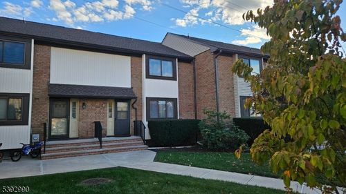 610 Robin Rd, Hillsborough, NJ, 08844-4464 | Card Image