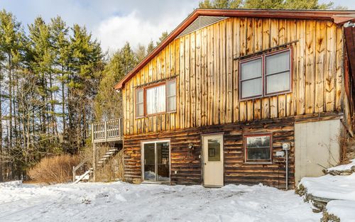 521 County Rd, Walpole, NH, 03608-4917 | Card Image