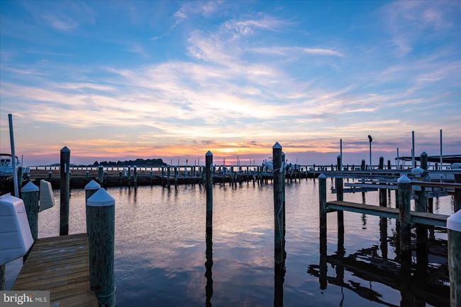 UNIT-302 - 101 Williams St, Condo with 3 bedrooms, 2 bathrooms and null parking in CRISFIELD MD | Image 58