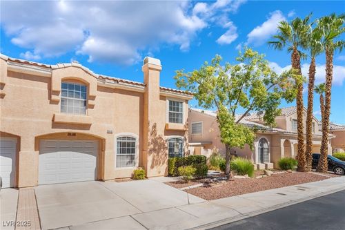 8416 Sewards Bluff Ave, Las Vegas, NV, 89129-7373 | Card Image