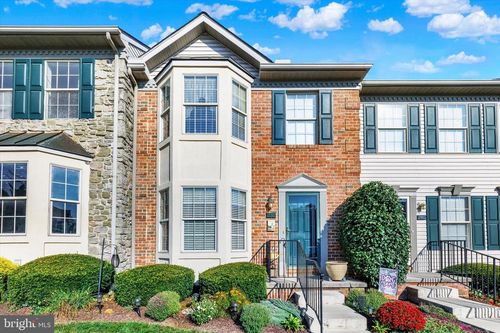 238 Cobblestone Ln, LANCASTER, PA, 17601-3370 | Card Image