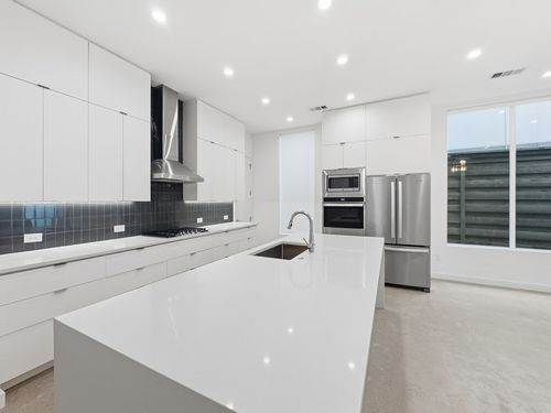 4812 Manett St, Dallas, TX, 75204-3322 | Card Image