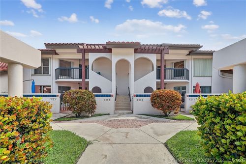 201-6110 Se Martinique Dr, Stuart, FL, 34997-8128 | Card Image