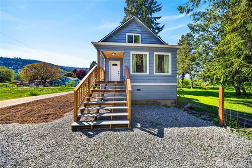 2115 Valley Hwy, Deming, WA, 98244-9115 | Card Image