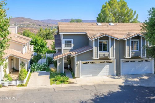 30979 Old Colony Way, Westlake Village, CA, 91361-4600 | Card Image