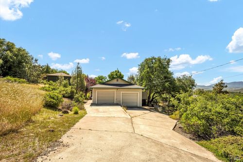 17464 Greenridge Rd, Hidden Valley Lake, CA, 95467-8269 | Card Image