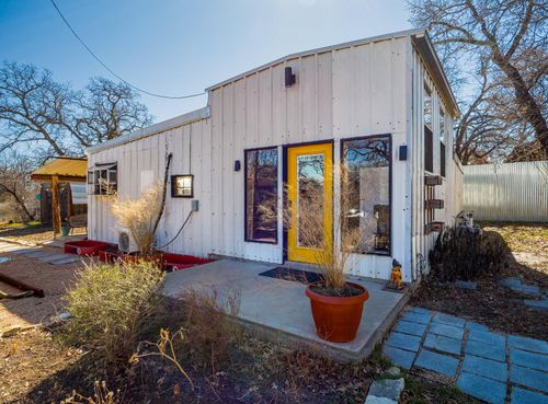 128 E Castlewood Dr, Granite Shoals, TX, 78654-2058 | Card Image