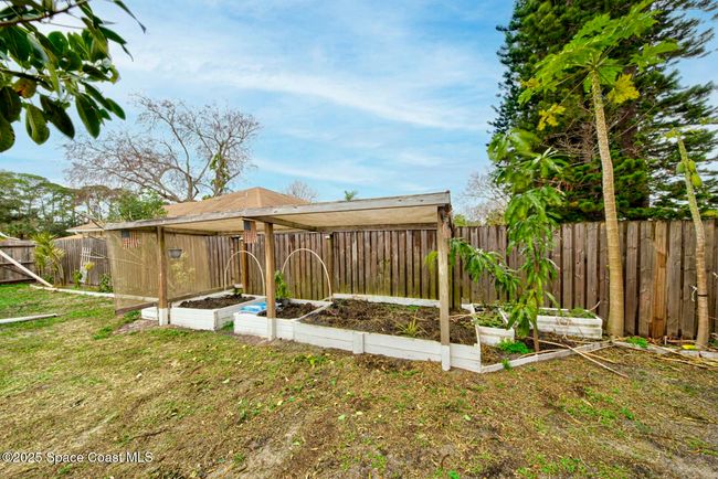 Raised Beds | Image 37