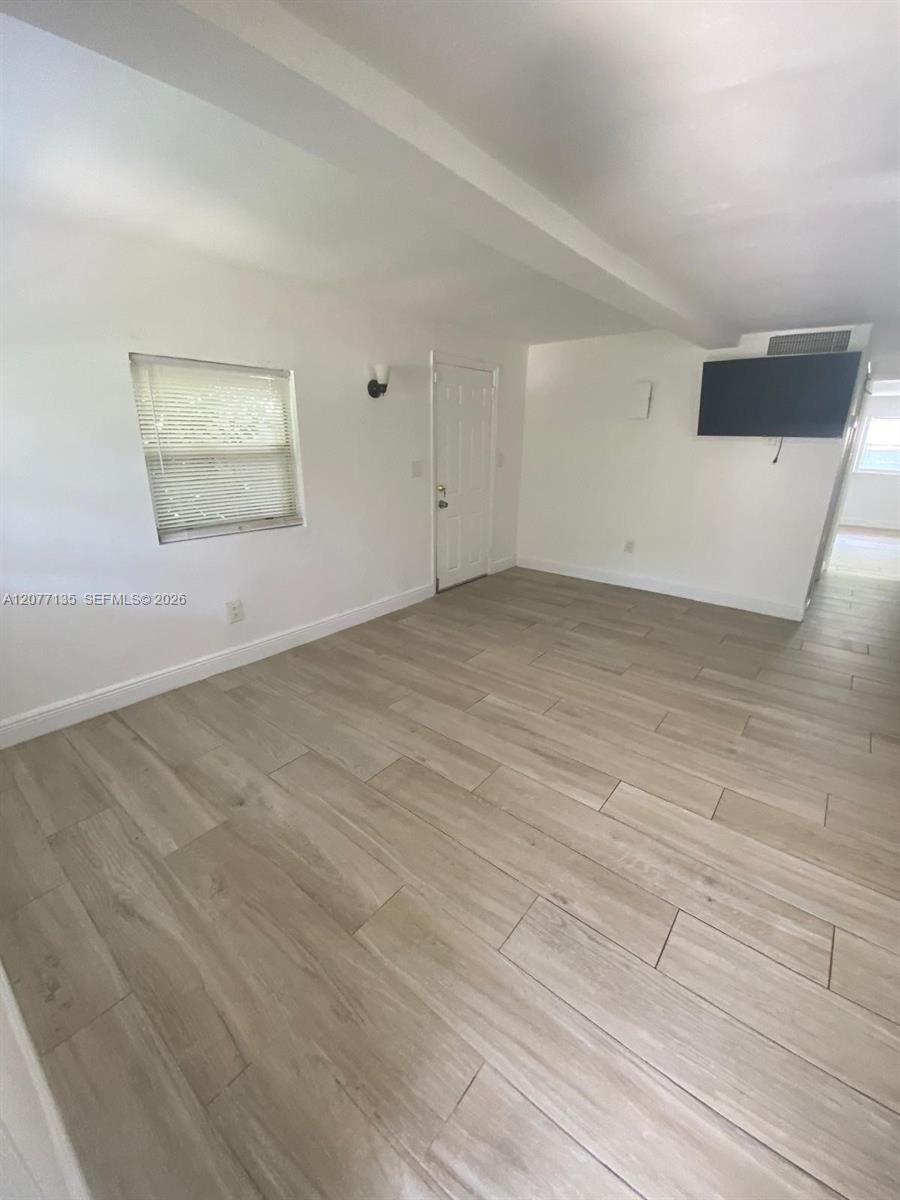 Residential Lease in Miami 5
