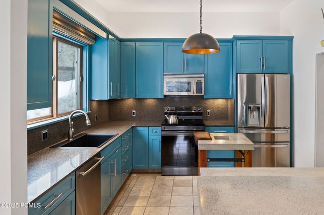 1009 Norfolk Ave, House other with 3 bedrooms, 2 bathrooms and null parking in Park City UT | Image 25