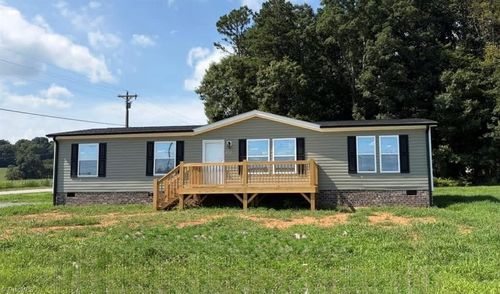 105 Luffman Road, Ronda, NC, 28670 | Card Image