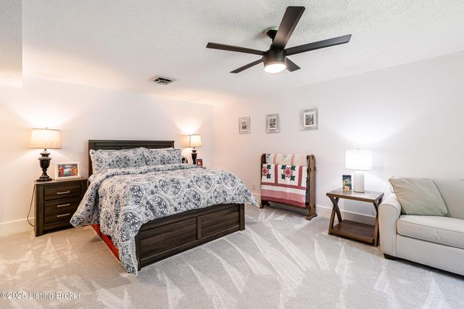 2918 Spickert Knob Rd, House other with 5 bedrooms, 4 bathrooms and null parking in Floyds Knobs IN | Image 64