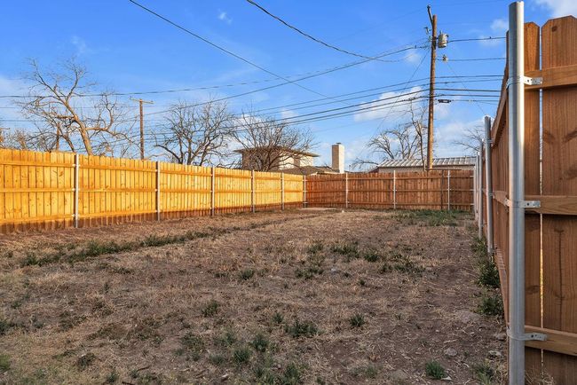 1516 Wood St, House other with 3 bedrooms, 2 bathrooms and 1 parking in Big Spring TX | Image 17