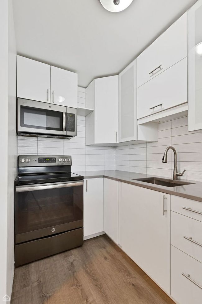 APT-2705 - 4250 N Marine Dr, Home with 0 bedrooms, 1 bathrooms and 1 parking in Chicago IL | Image 6