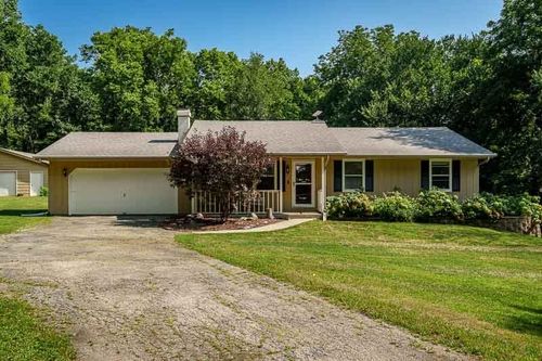 13773 Tallakson Rd, DURAND, IL, 61024-9660 | Card Image
