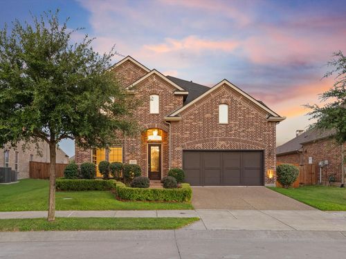 817 Winehart St, Lewisville, TX, 75056-6303 | Card Image