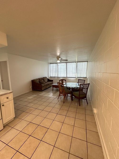 c116-111 Kahului Beach Rd, Kahului, HI, 96732-1227 | Card Image