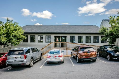 731 E Market St, HARRISONBURG, VA, 22801-4270 | Card Image