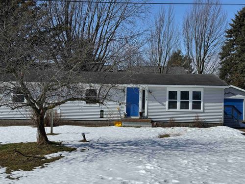 108 3rd Ave, Tawas City, MI, 48763-9399 | Card Image