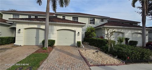 8541 Athena Ct, LEHIGH ACRES, FL, 33971-3751 | Card Image